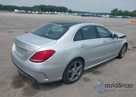 2016 Mercedes-Benz C 300 4Matic/Luxury 4Matic/Sport 4Matic из США, поврежденный, VIN 55SWF4KB4GU160102